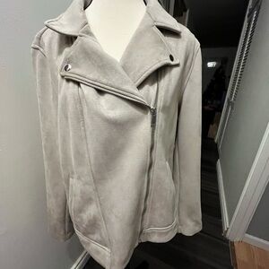 Elegant Women's Grey Jacket